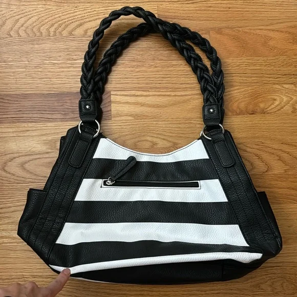 APT 9 Brady Pleated Shopper Shoulder Bag - Picture 2 of 6